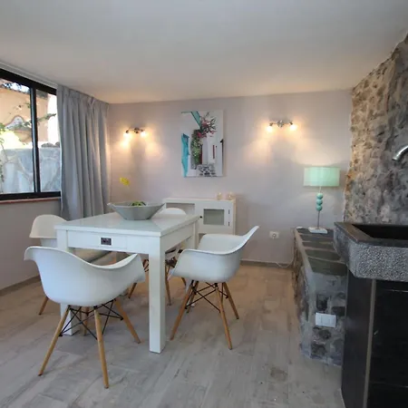 In Guia De Isora- Teneriffa By Interhome 吉亚德索拉