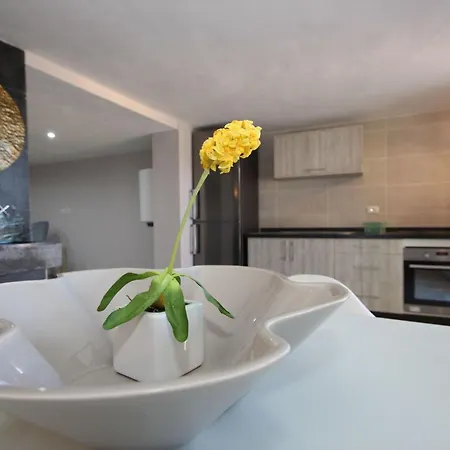In Guia De Isora- Teneriffa By Interhome 吉亚德索拉