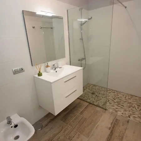 公寓 In Guia De Isora- Teneriffa By Interhome *